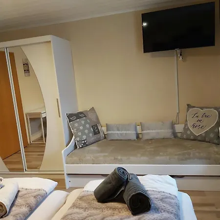 Haus Marina Alpenrose Mit Gratis Eintritt Alpentherme Apartman *