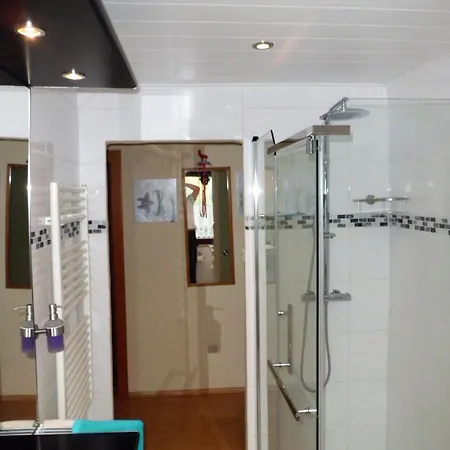 Apartman Haus Marina Alpenrose Mit Gratis Eintritt Alpentherme